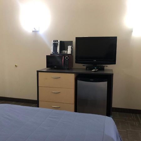 Motel Falcon Brossard Luaran gambar