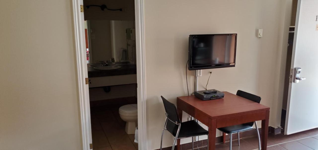 Motel Falcon Brossard Luaran gambar