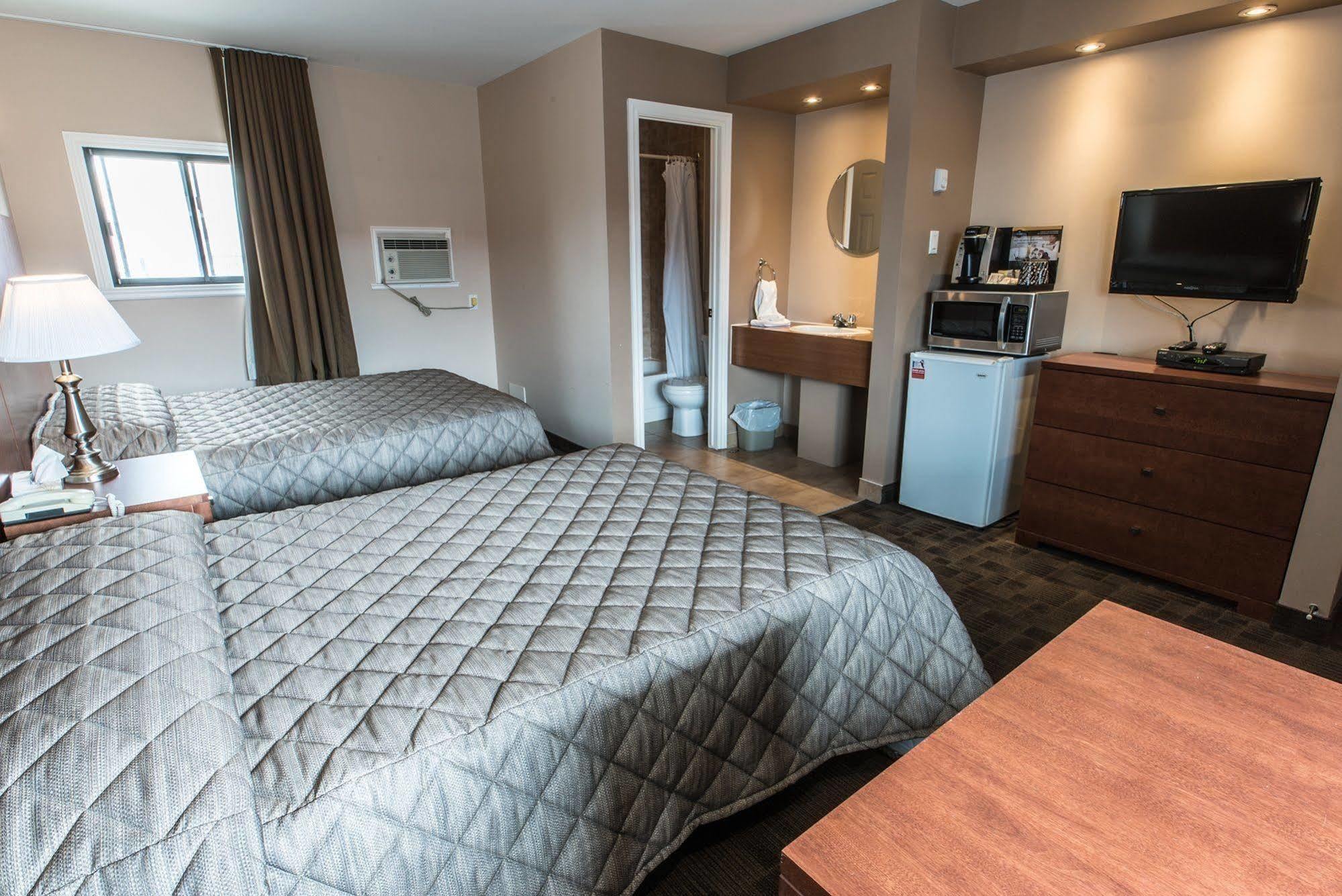 Motel Falcon Brossard Luaran gambar